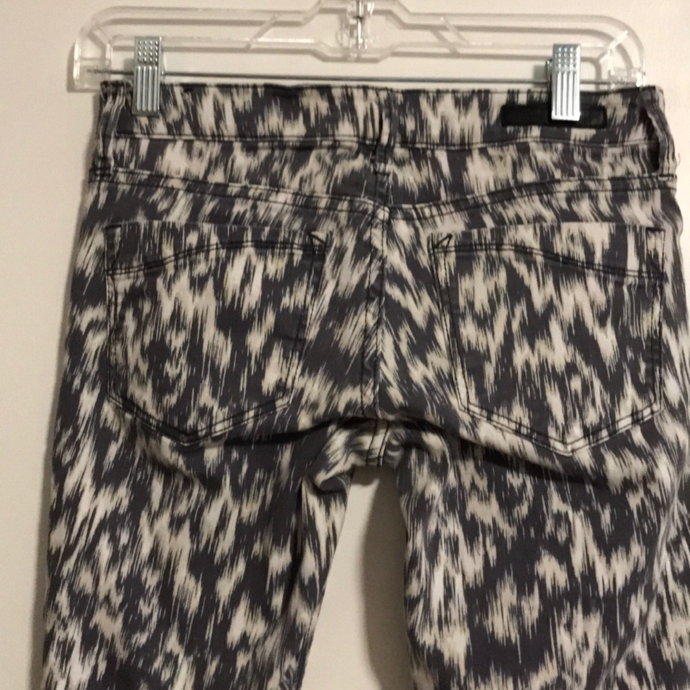 Express pants - Picture 3 of 3